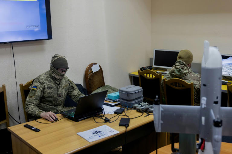 Ukraine lets firms deploy air defences against Russian attacks