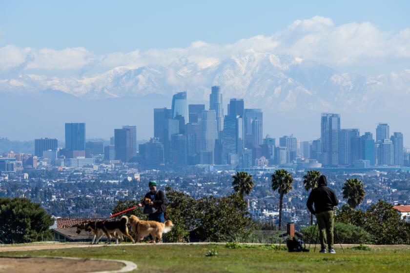 LA population is falling fast: Is it a Rust Belt 'death spiral' in the ...