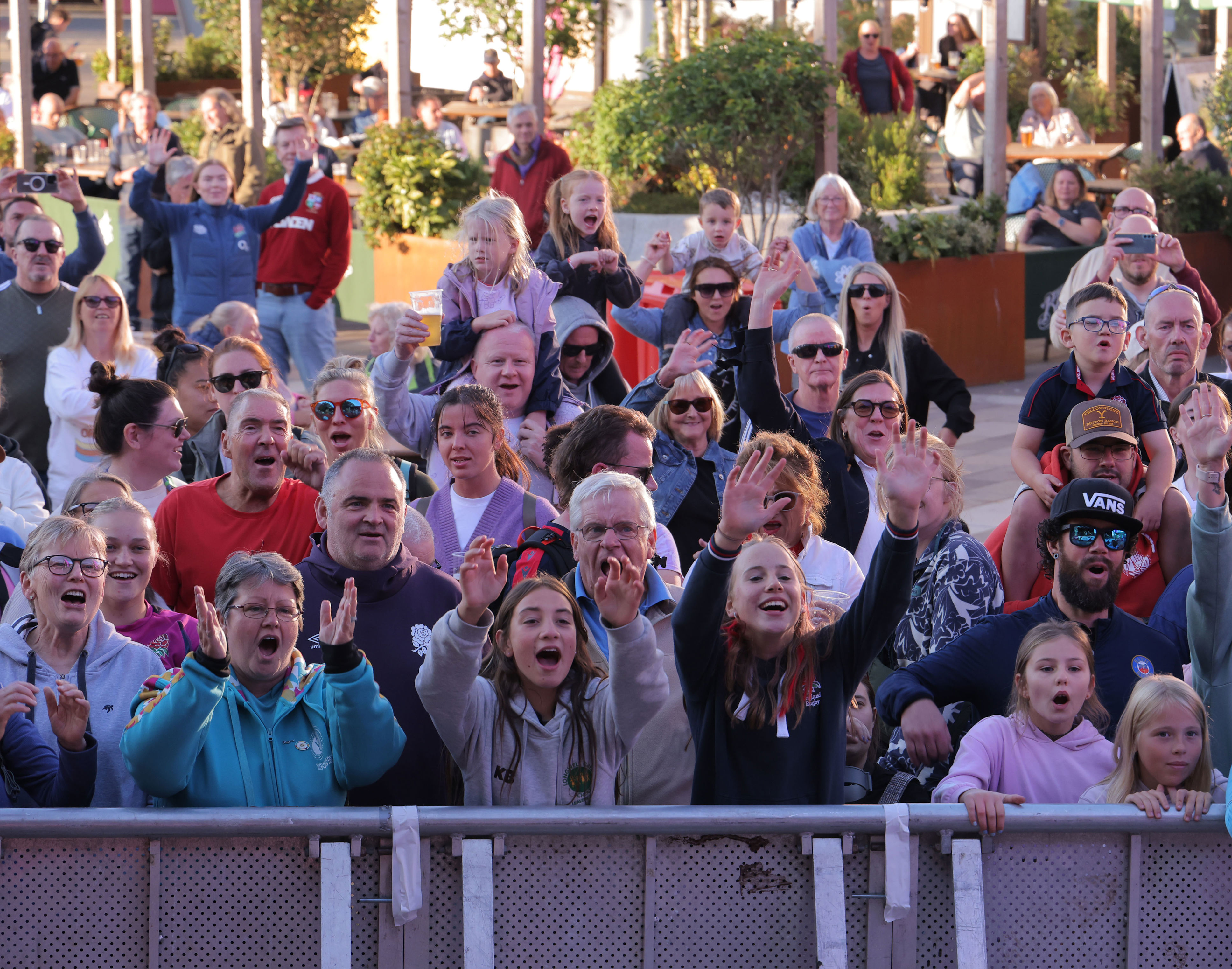 We're bringing back-to-back live music to Sunderland's Keel Square this ...