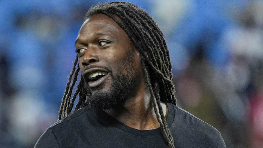 Cowboys risk a Jadeveon Clowney nightmare if 'landing spot' prediction ...