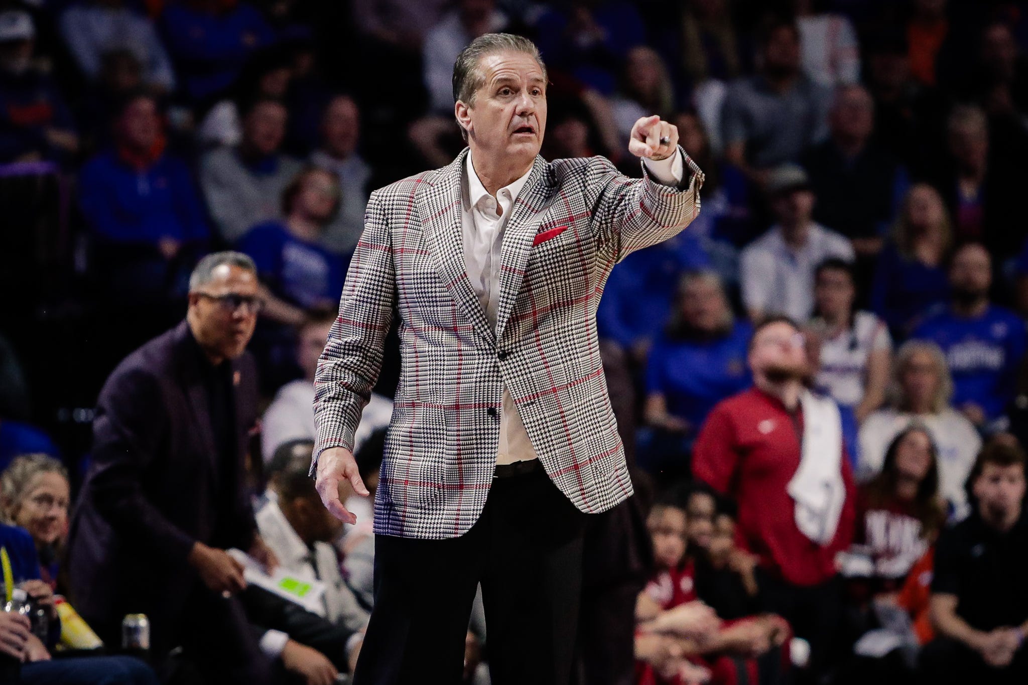 SEC men's basketball coach salary rankings