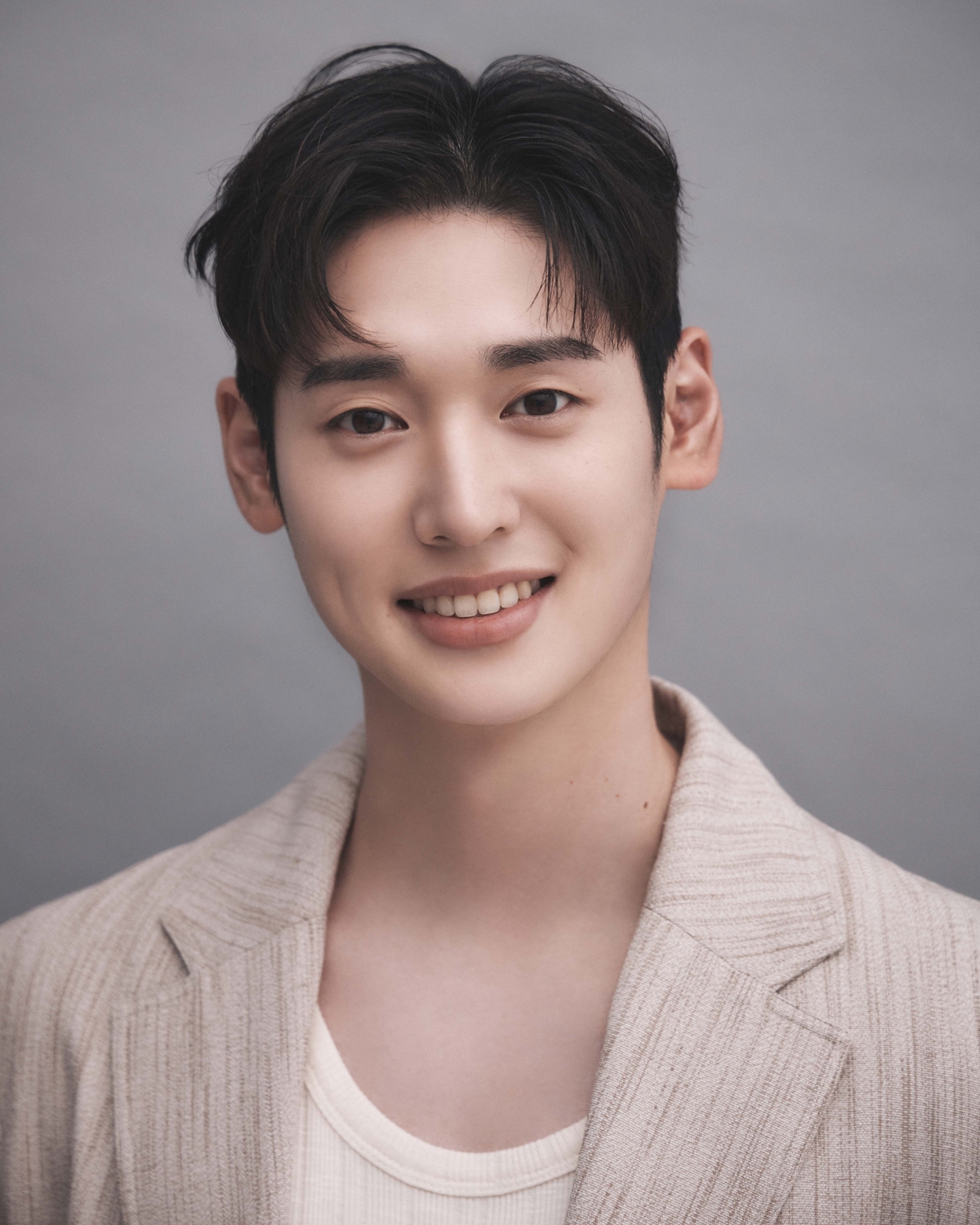 Lee Kwang-hee to appear in 'A Secret Audit' as Baek Hyun-gyu, senior ...