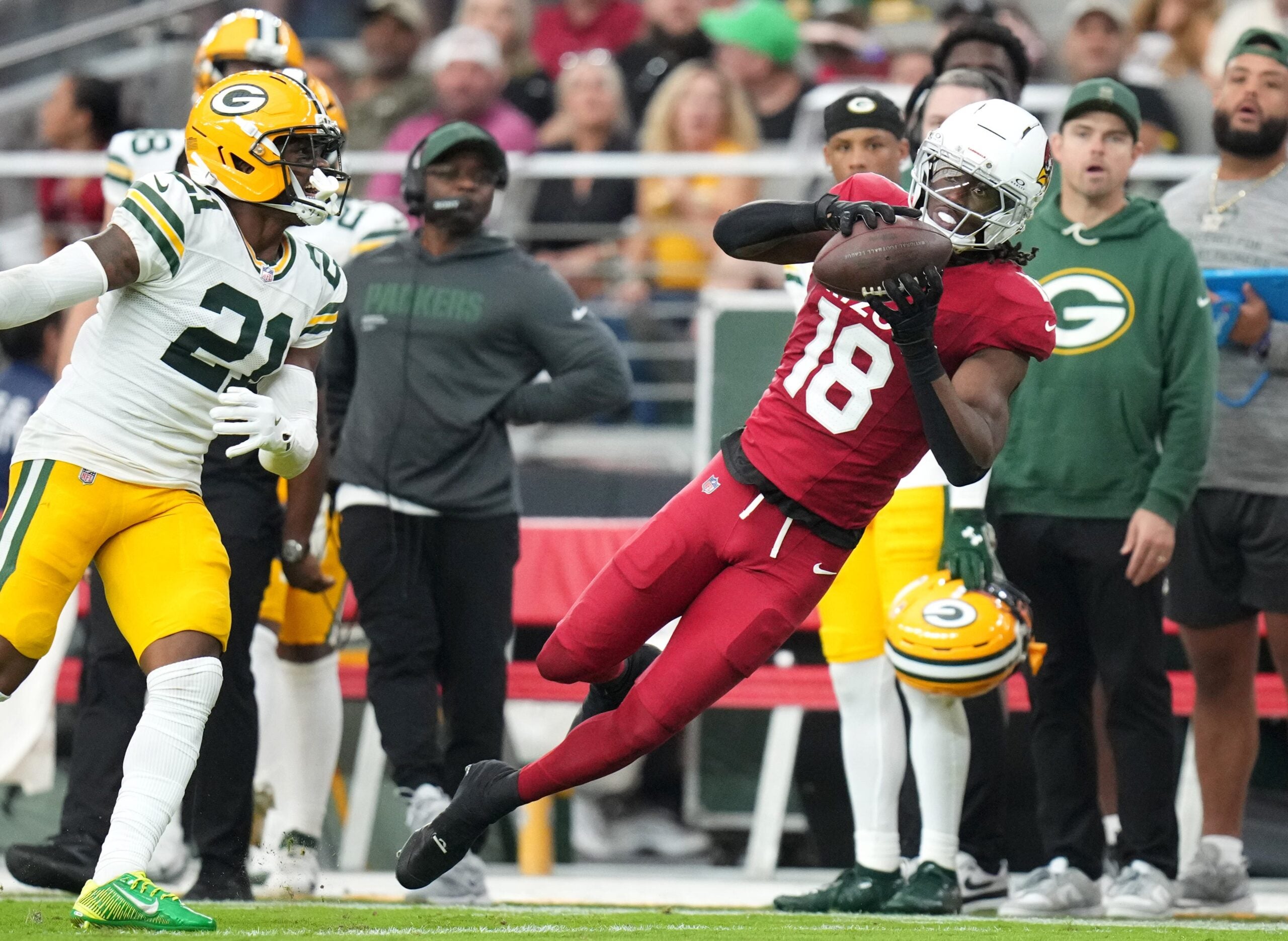 Packers land talented but unproven offensive weapon in wild trade ...