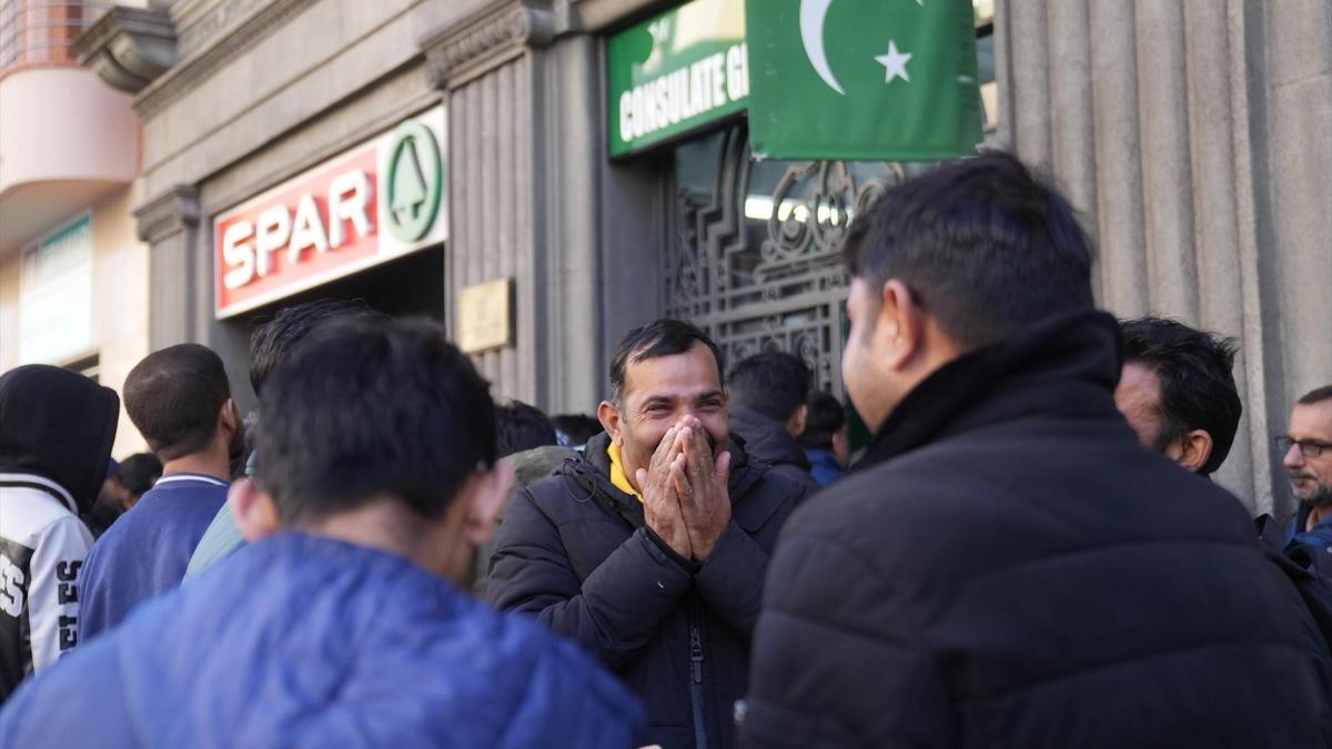 Bruselas advierte a Sánchez de que si los inmigrantes regularizados van ...