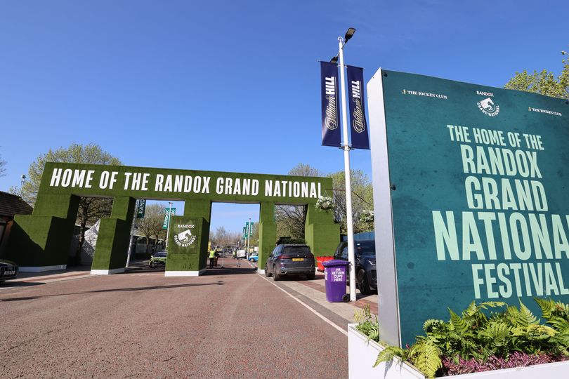 Grand National 2026 race schedule, gate times and dress code
