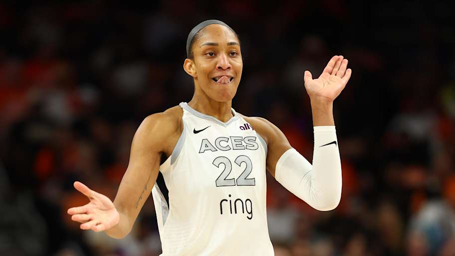 WNBA free agency tracker: Who's signed, who's available, contract values