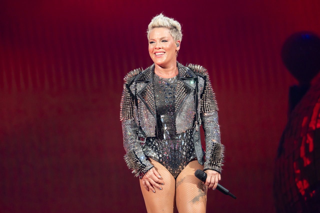 Pop star Pink pays $21.5 million for historic New York townhouse