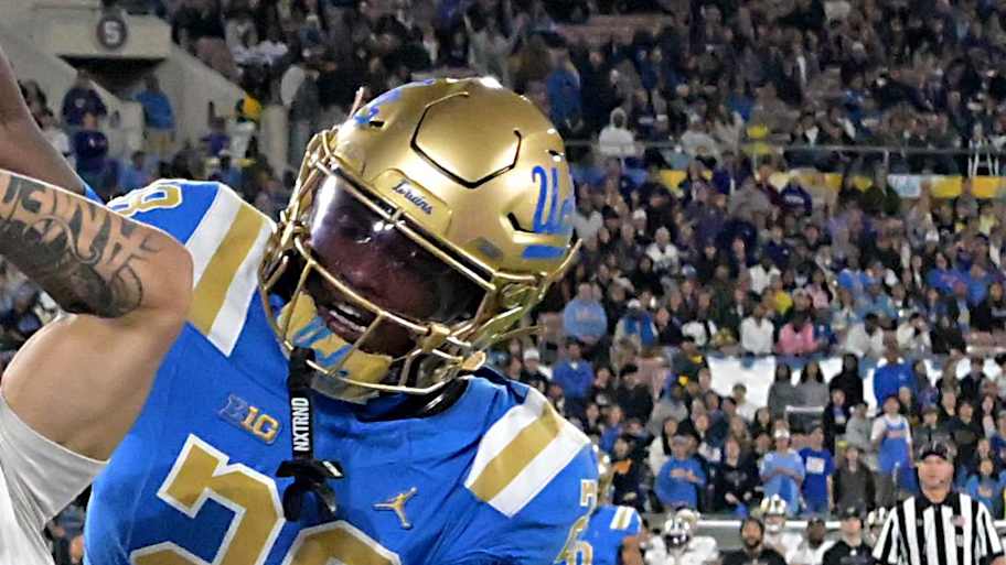 UCLA makes high hopes clear for Scooter Jackson