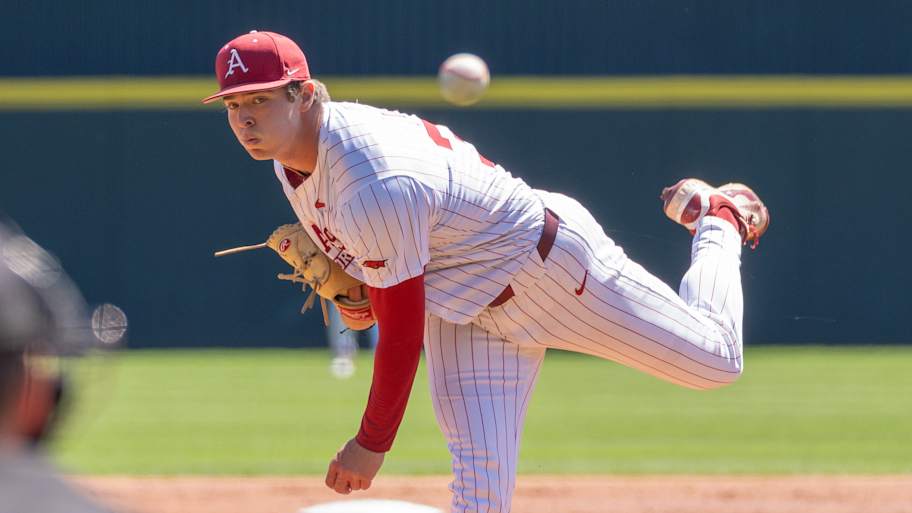 Razorbacks Shake Up Its Starting Rotation Before Alabama Series