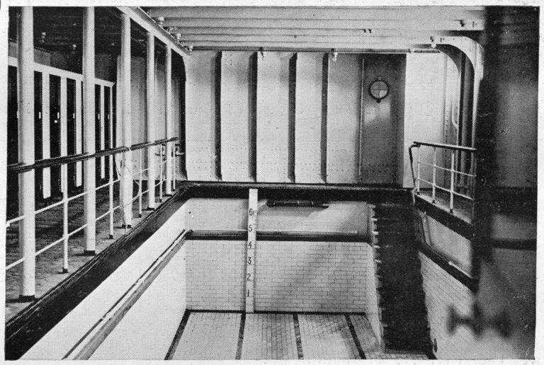 These rare photos reveal what the inside of the Titanic really looked like