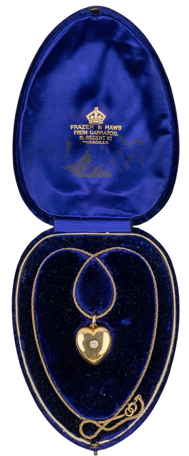 Gold locket gifted by Queen Victoria to her granddaughter in 1896 set ...