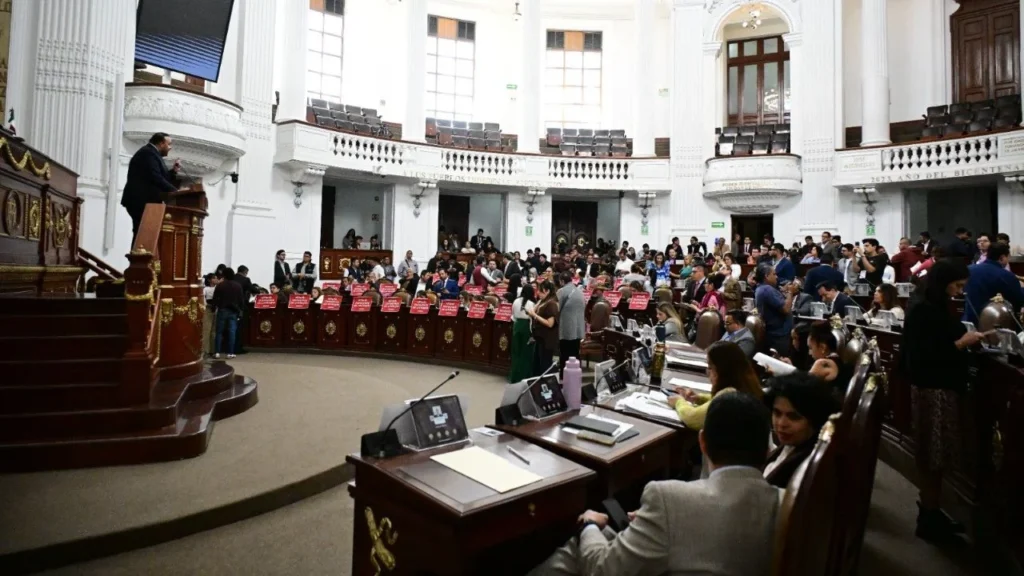 Congreso CDMX avala Plan B electoral