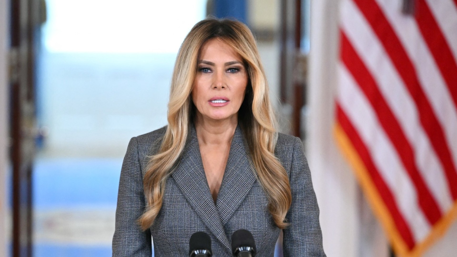 Melania Trump breathes new life into Epstein story as White House ...