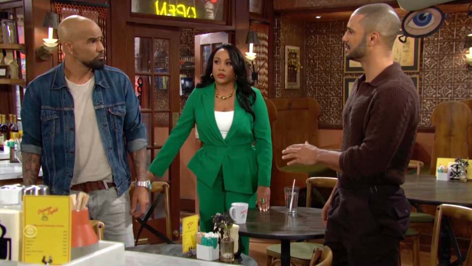 The Young and the Restless: Stephanie reveals that Holden is Malcolm's son!