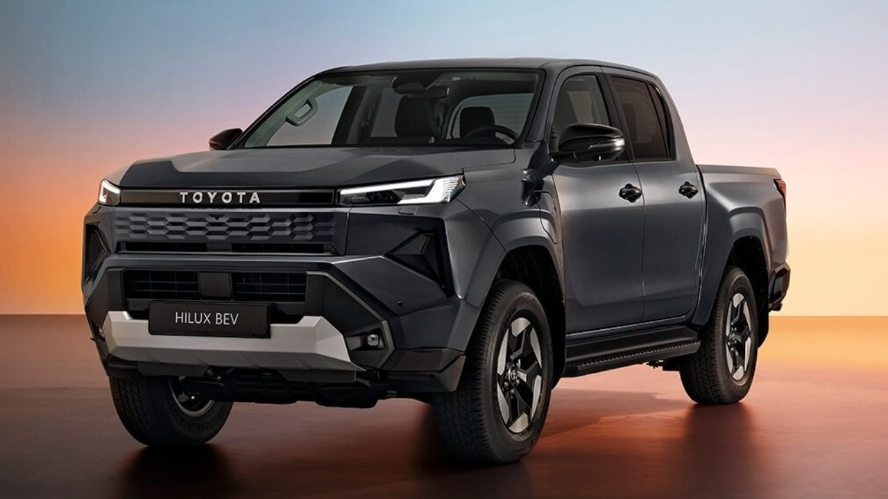 Toyota recalls 13,000 HiLux utes in Australia over steering fault