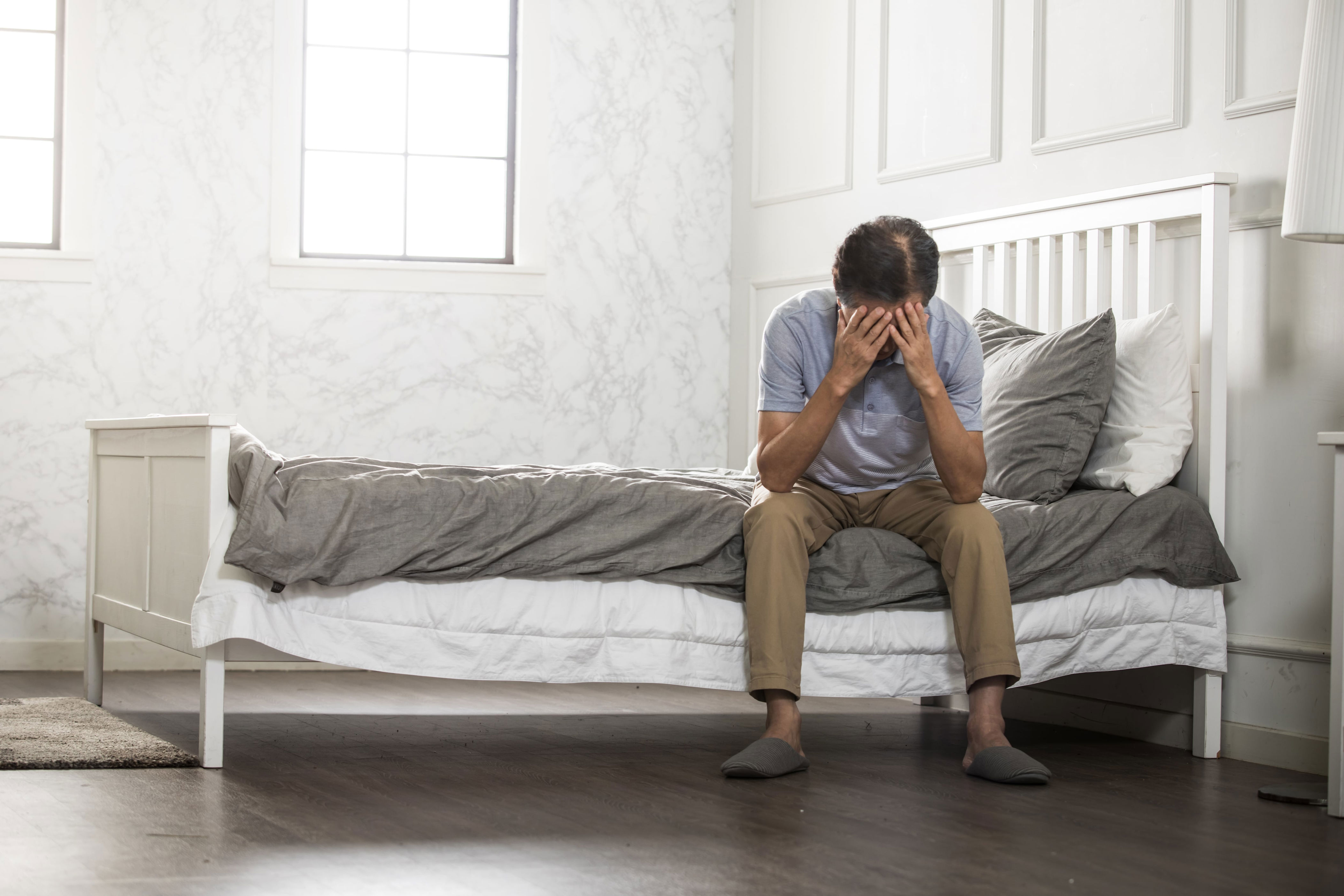 Middle-aged depression, reclusiveness surge in South Korea