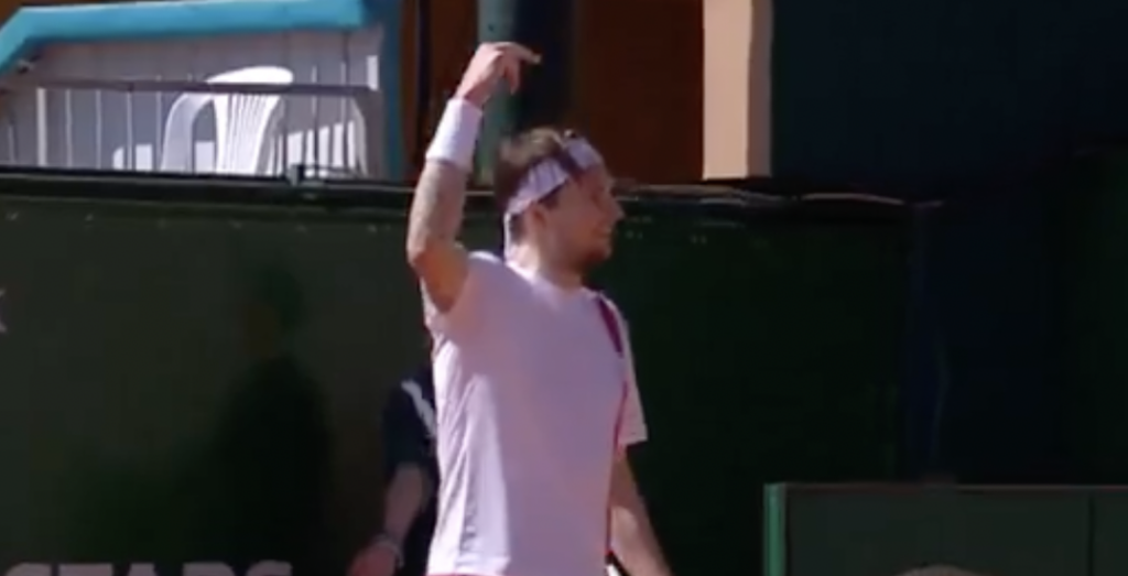 Bublik fait vibrer le Rocher en imitant Roger Federer