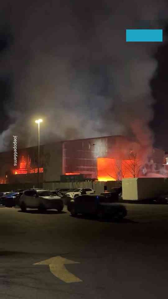 Massive warehouse fire erupts in California