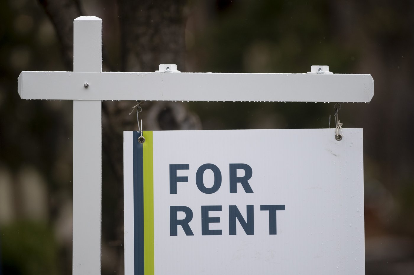 Average national asking rents fall to $2,008 after largest drop in five ...