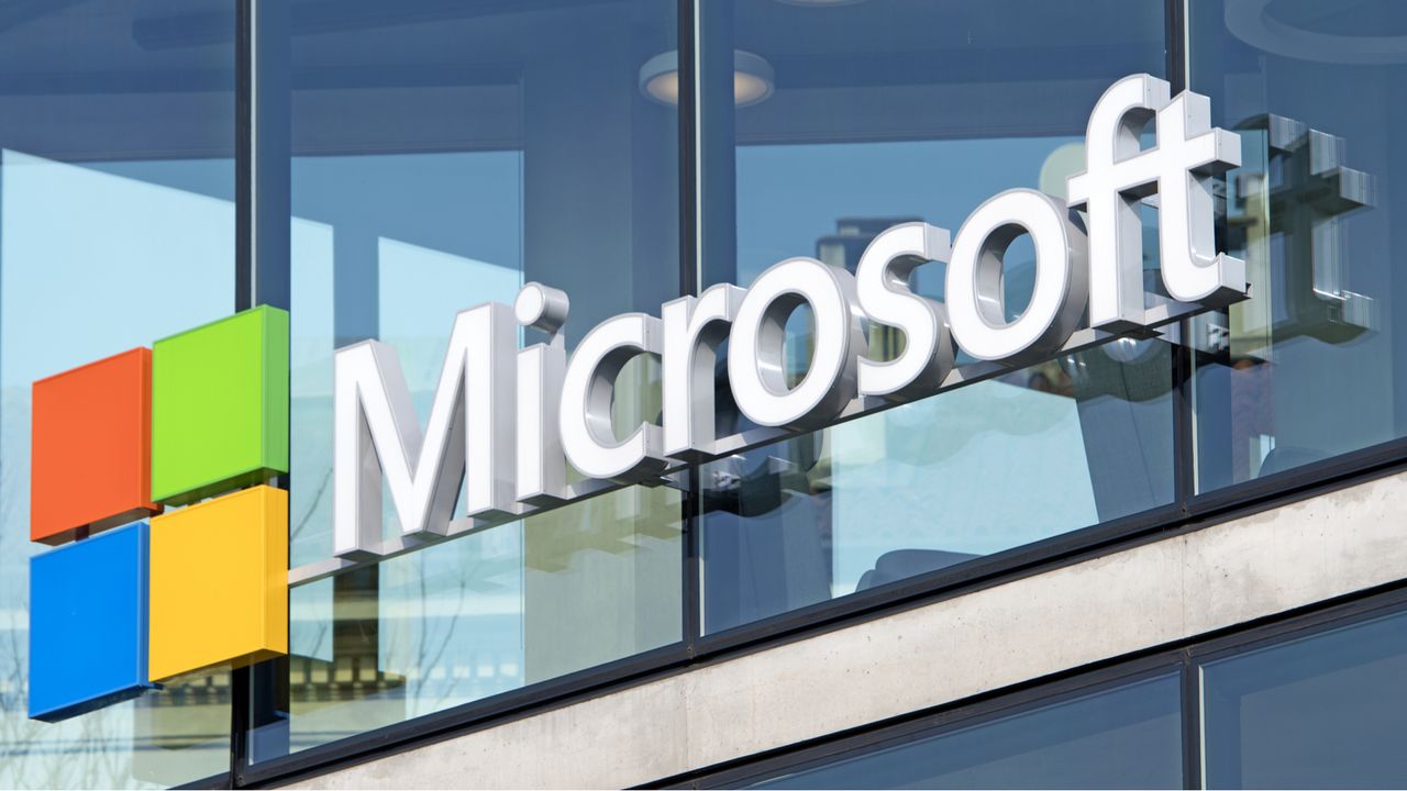 Microsoft's baffling account ban blocks security patches for Windscribe ...