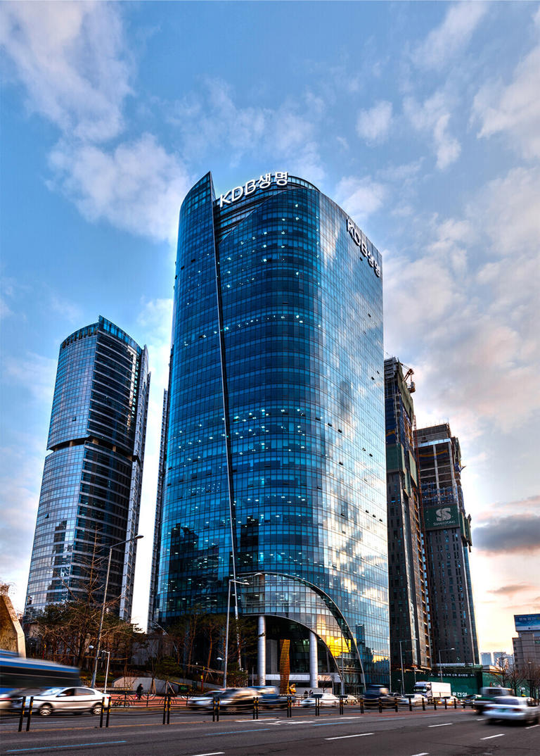 산은, KDB생명 7번째 매각 시동…금융위·총리실 승인