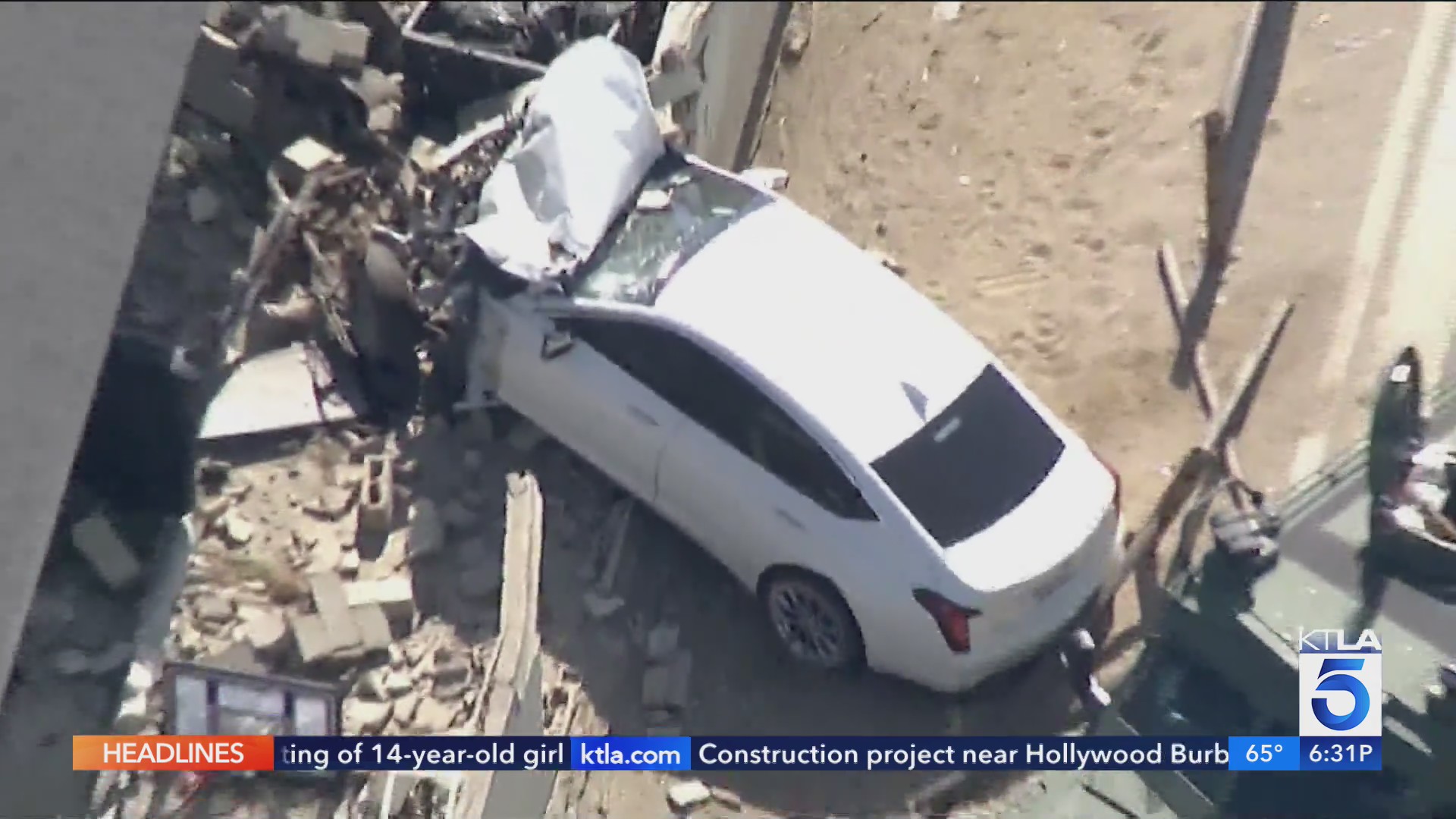 Jurupa Valley man jumps out of the way seconds before suspect driver crashes into yard<br><br>