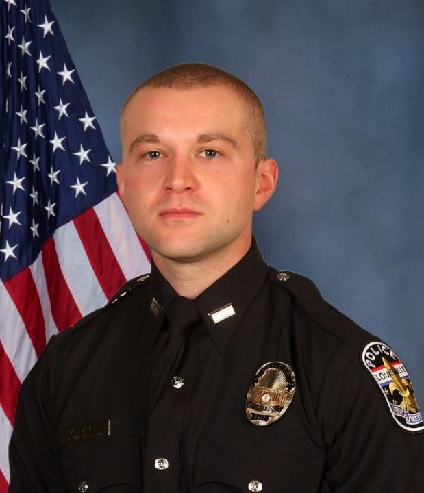 5 officers identified in downtown Louisville Taco Bell officer-involved ...