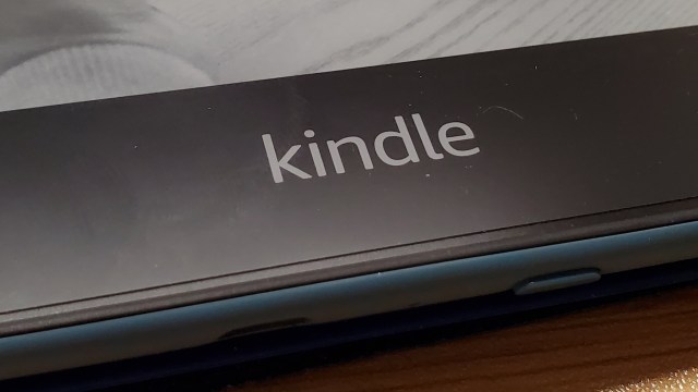 Kindle users outraged after Amazon announces plans to block older models from downloading new ebooks<br><br>