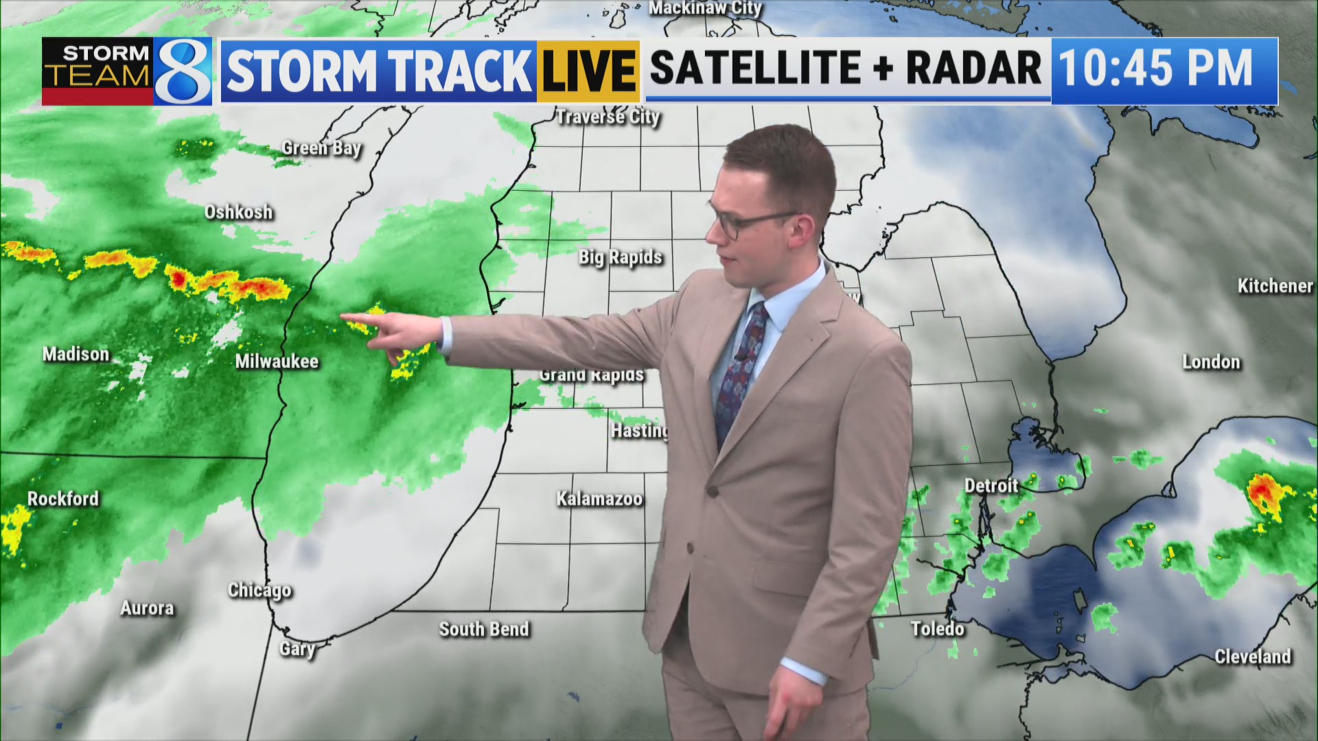Storm Team 8 forecast, 040926