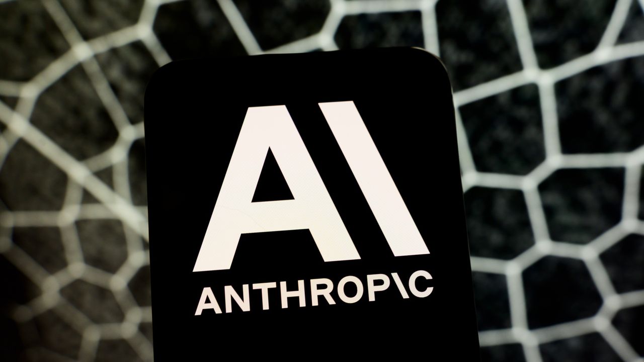 The fear over Anthropic’s new AI model Mythos