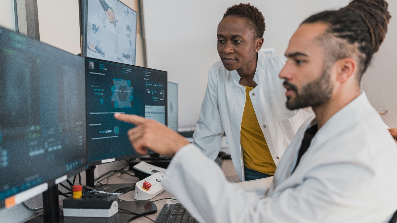AI tool scans genomes to uncover previously unknown bacterial defenses