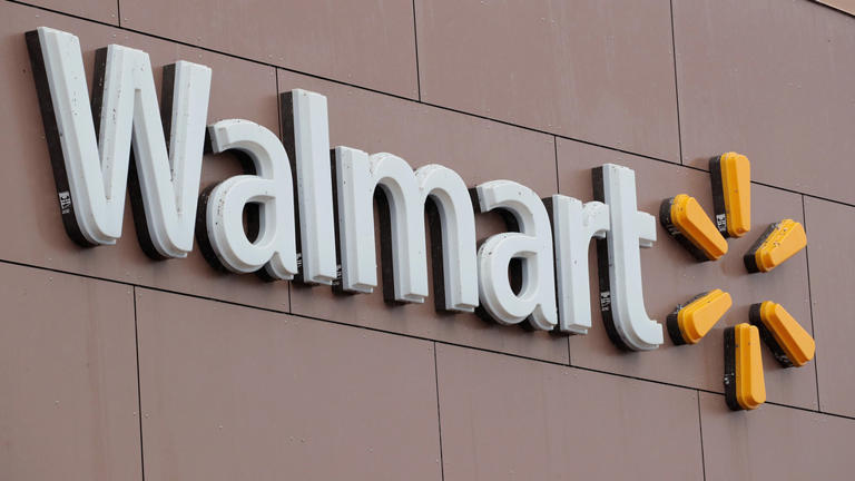 Farmington Walmart briefly locked down after man waves gun in parking lot
