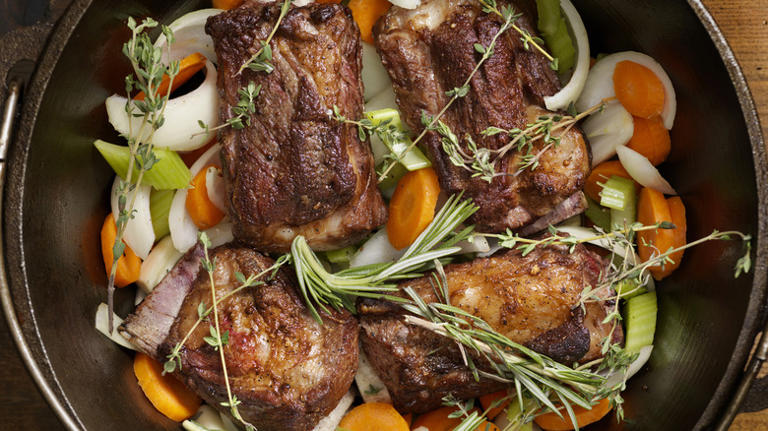 Ina Garten's tip to simplify cooking beef short ribs