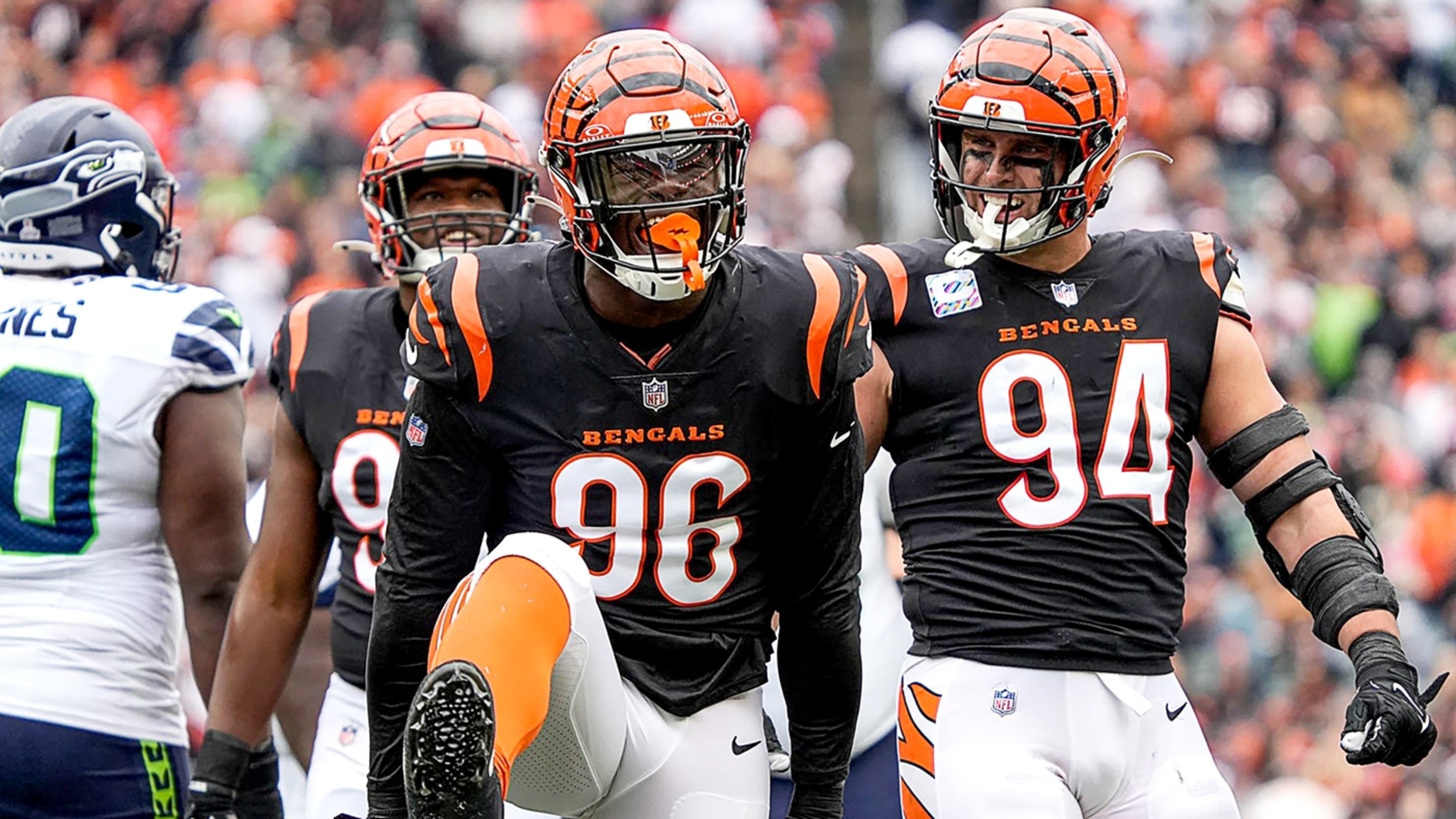 49ers signing former Bengals DE Cam Sample to one-year deal