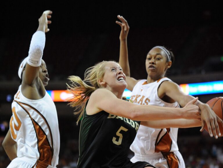 Former Baylor star, Gatorade Player of the Year, dies at 36