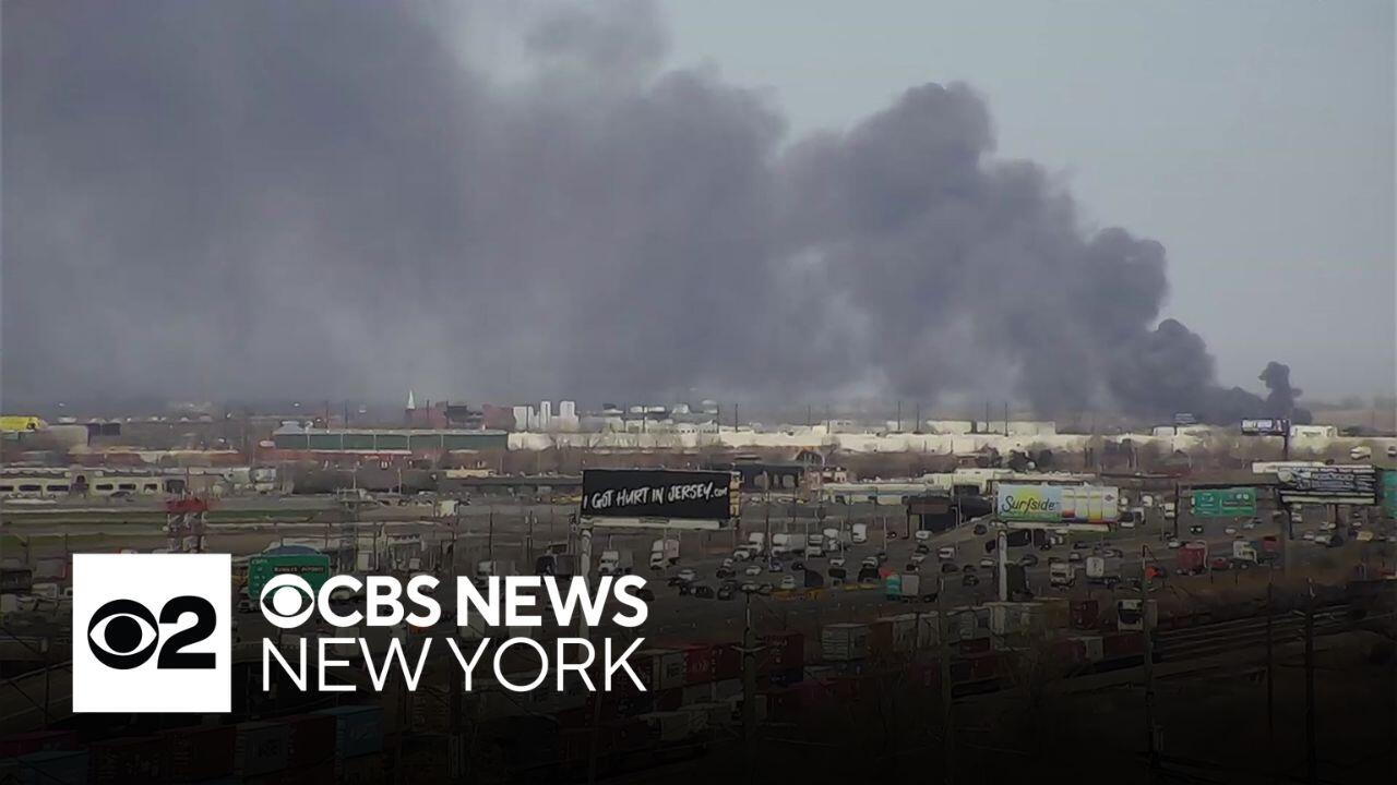 Crews battle fire in Newark, New Jersey