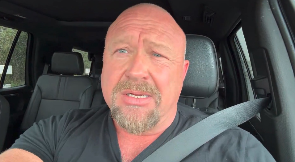Alex Jones says ‘Trump’s got big problems,’ asks God to ‘free him from ...