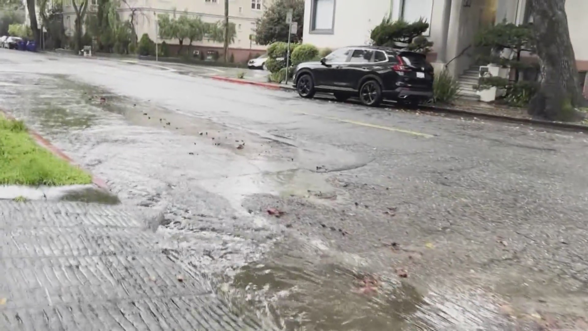Rain expected to hit Bay Area this weekend after weeks of dry weather