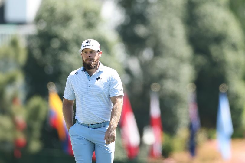 Tyrrell Hatton performs obscene gesture at Masters after costly bad break