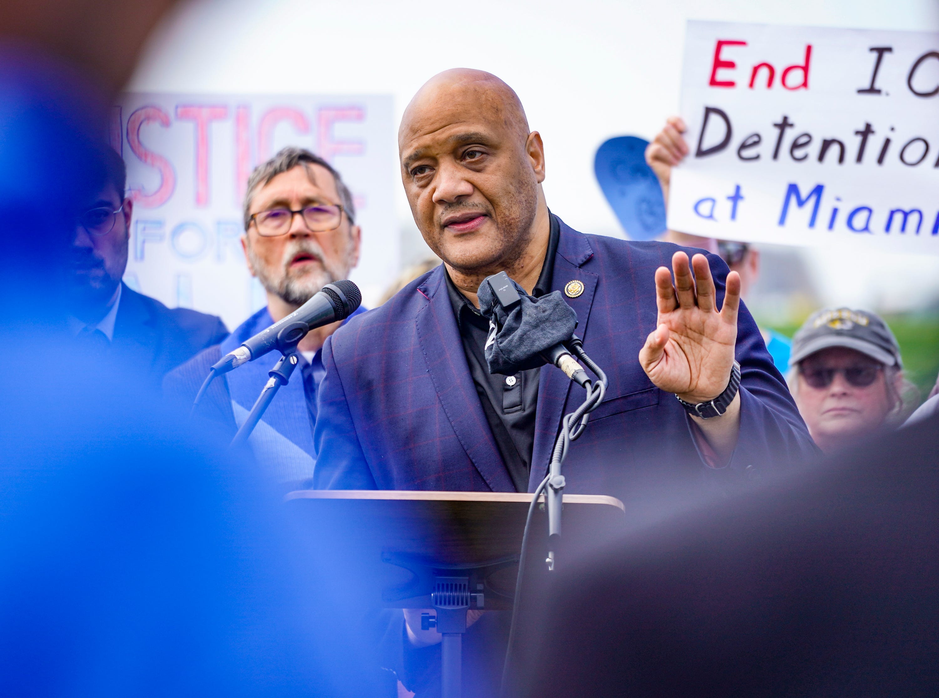 ICE admits 800 doses of missed medications at Indiana prison, but ...