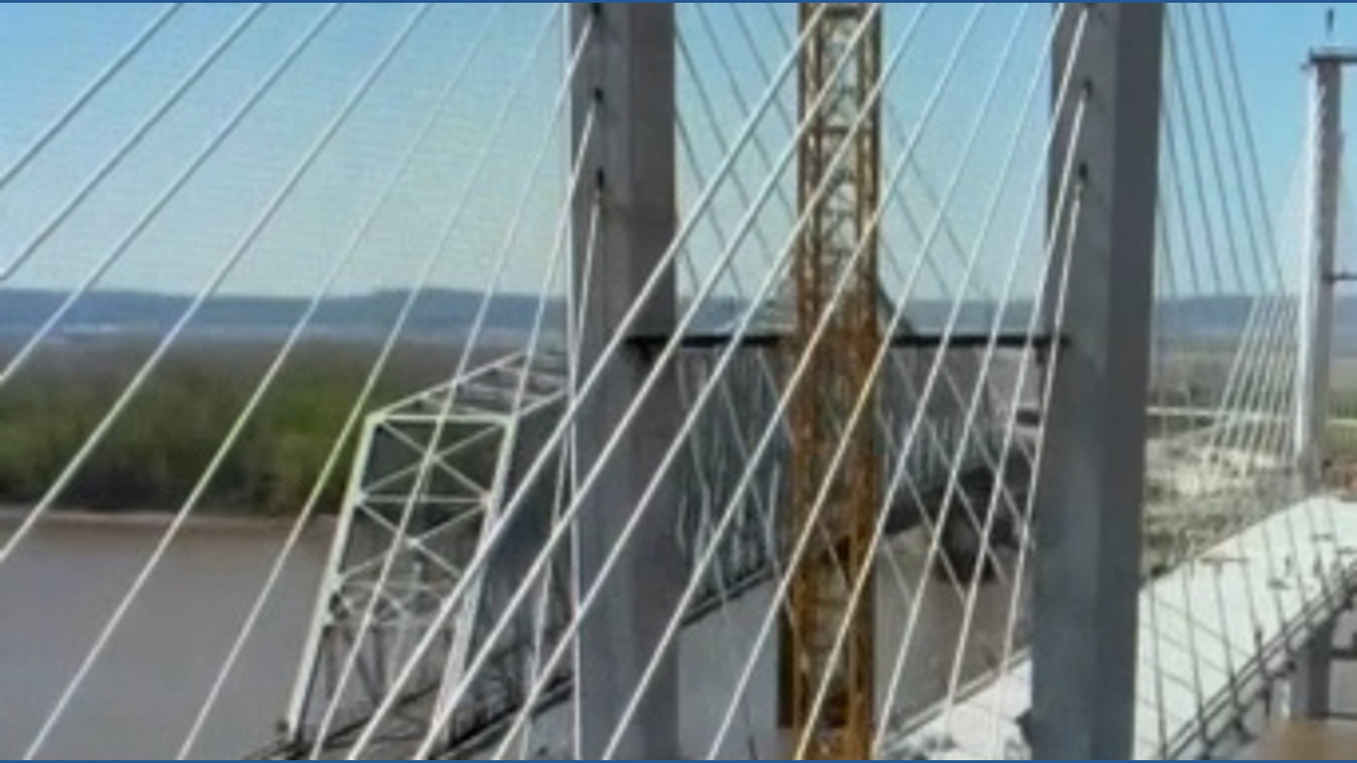 New bridge in Chester, Illinois, nears completion