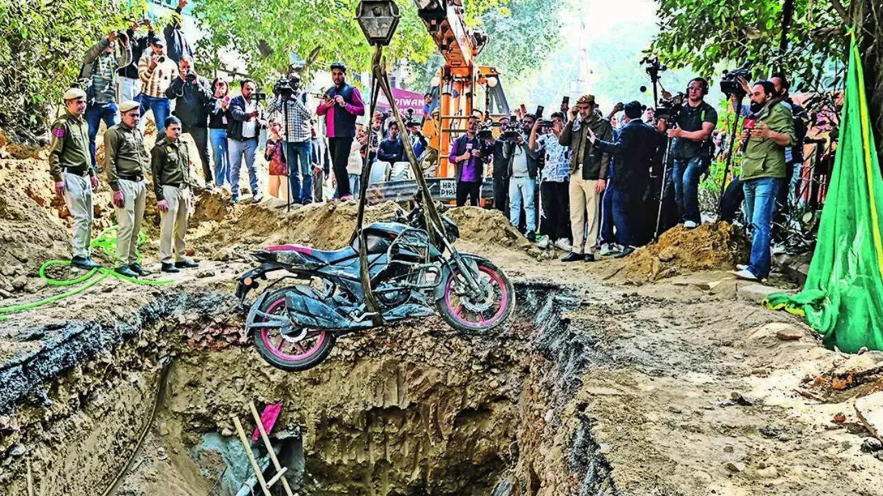 Company director, contractor knew of biker’s fall into pit, did nothing ...