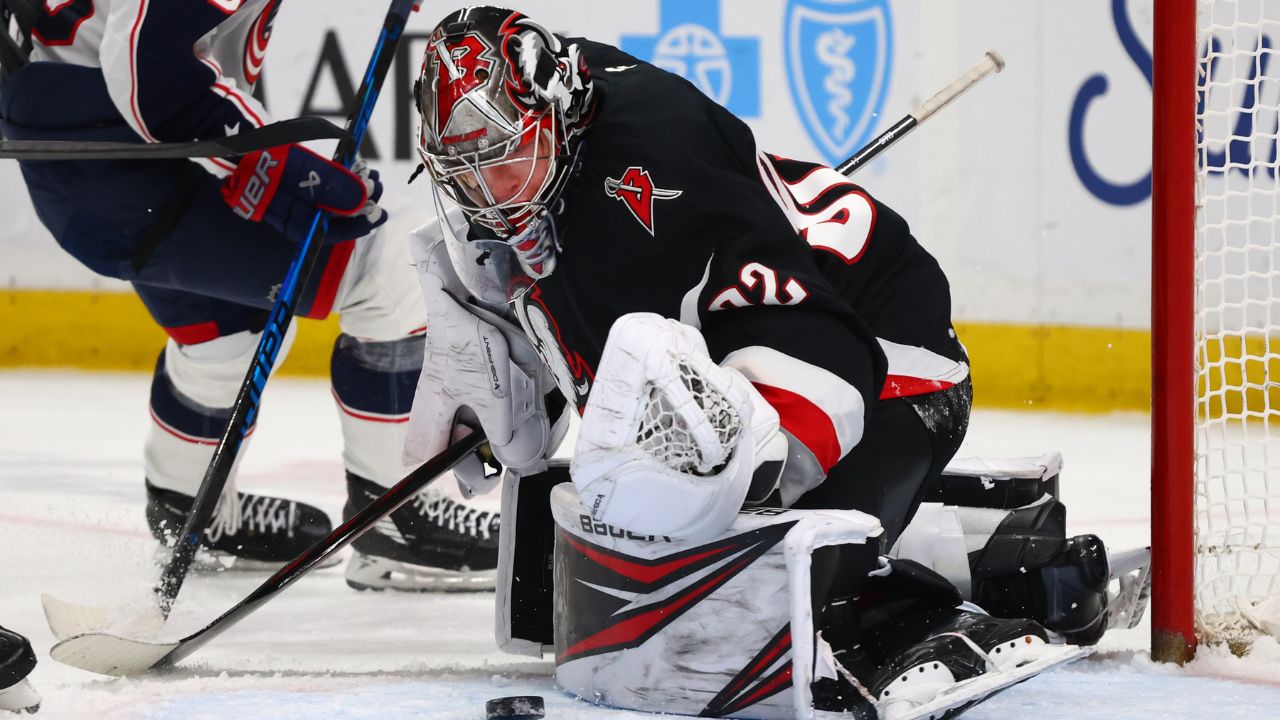 Colten Ellis stops 37 shots for first career shutout in Sabres win over ...