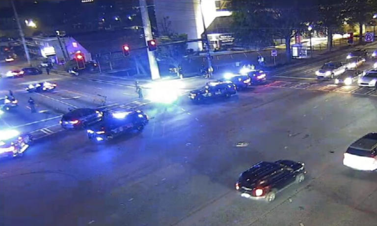 2 GSP troopers hospitalized after Range Rover chase, crash in Buckhead