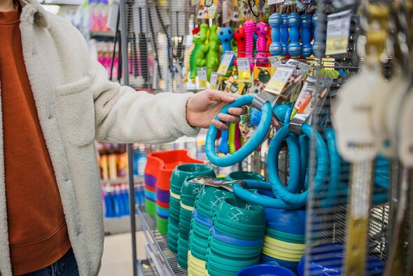 UK pet shop collapses into administration - in business for 27 years