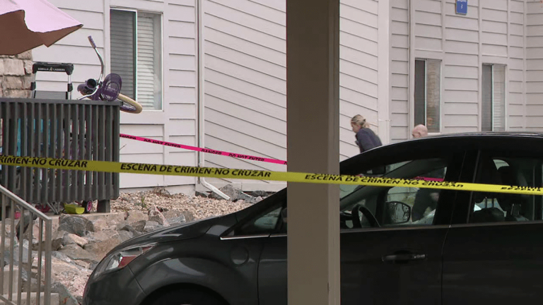 Officer stabbed in head, suspect dead after shooting: APD