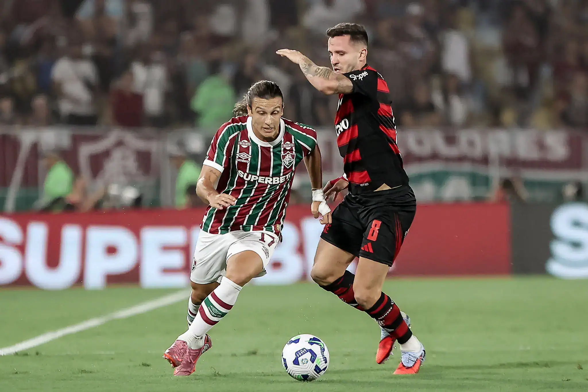 Fluminense x Flamengo: clássico adiado para domingo (Foto: Instagram)