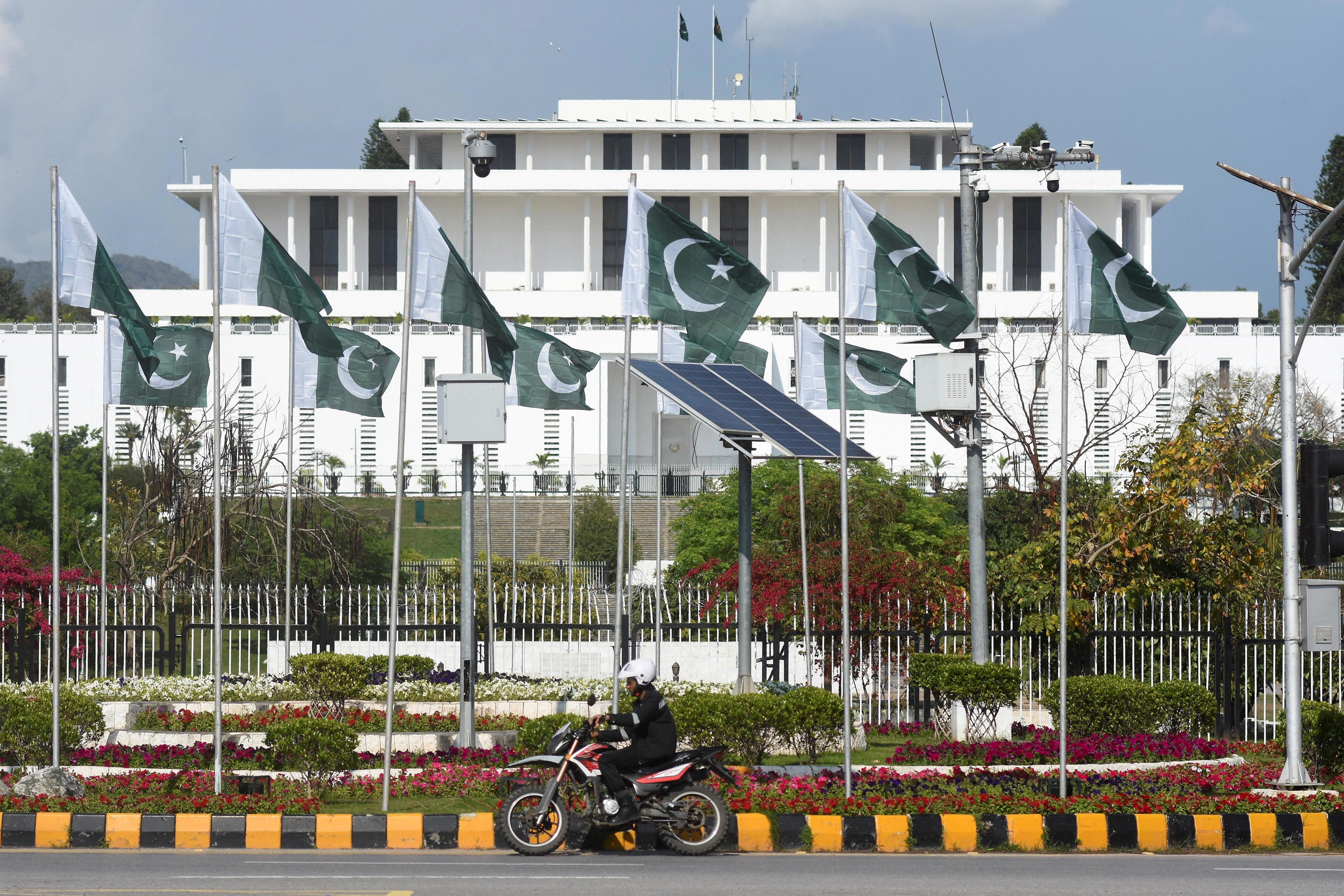 Can Pakistan mediate war while opening trade routes to Tehran?