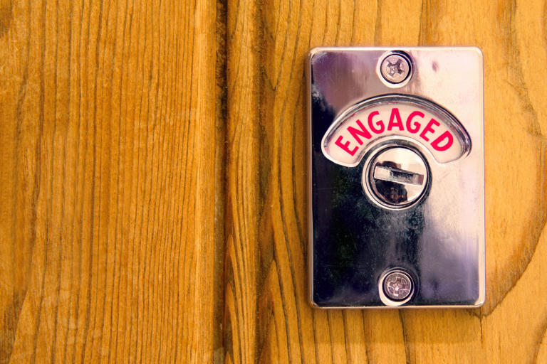 The three Ps of pooing you need to master for effortless bowel movements