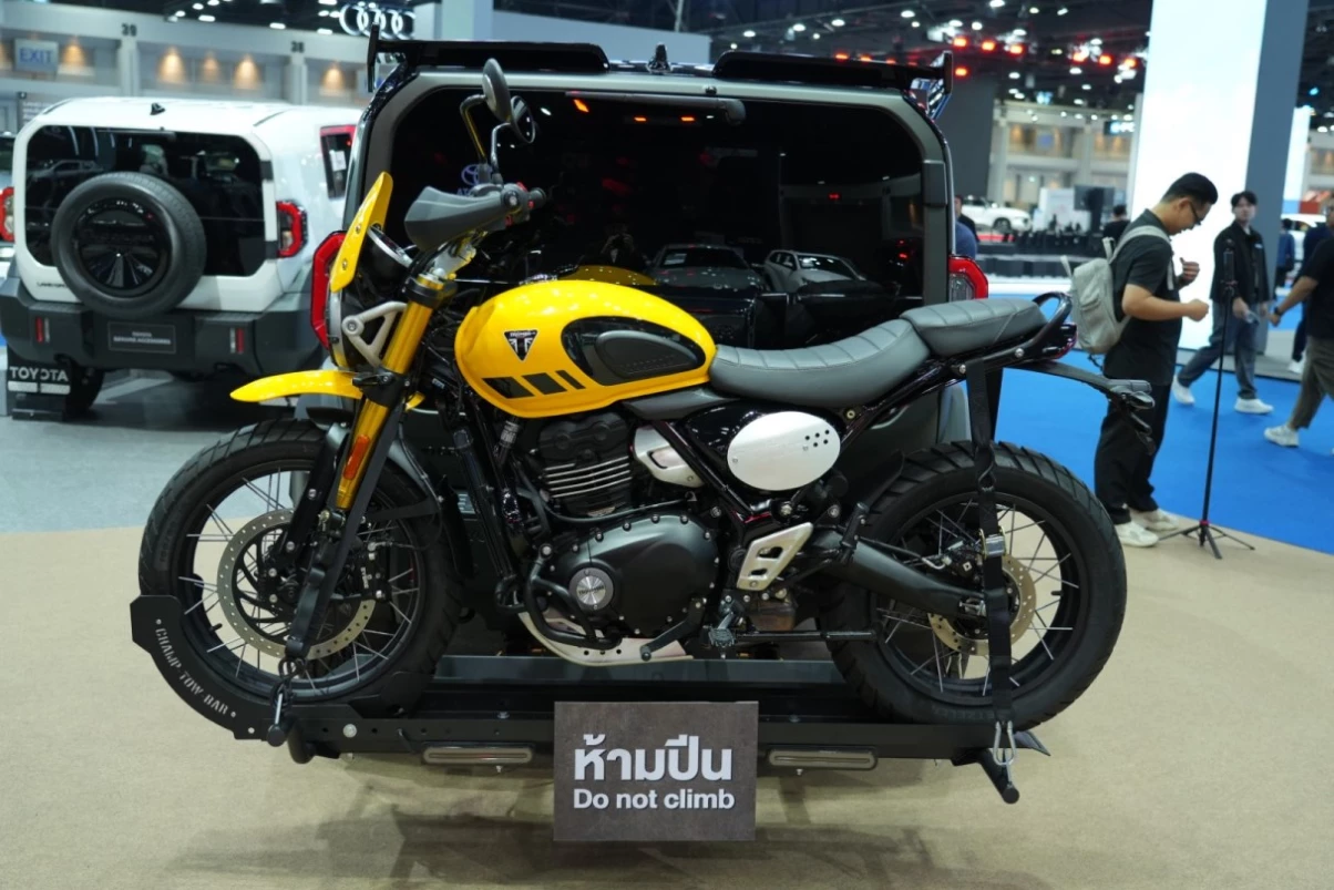 โตโยต้าเปิดโปรสุดคุ้ม Land Cruiser FJ + Triumph ผ่อนเริ่มต้น 2.1 หมื่น - ไลฟ์สไตล์ news from ประชาชาติธุรกิจ